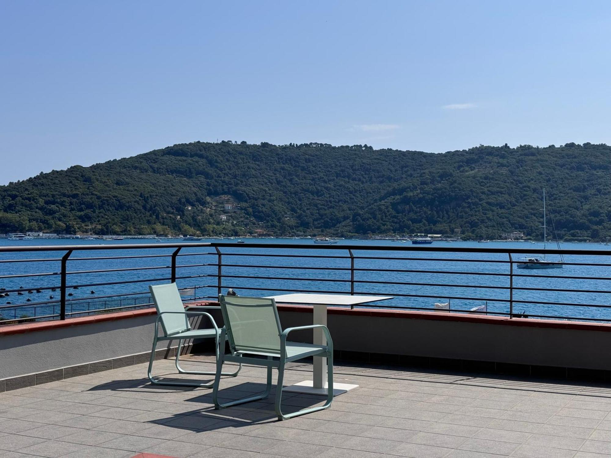 Mirage Rooms & Apartments Porto Venere Exterior foto